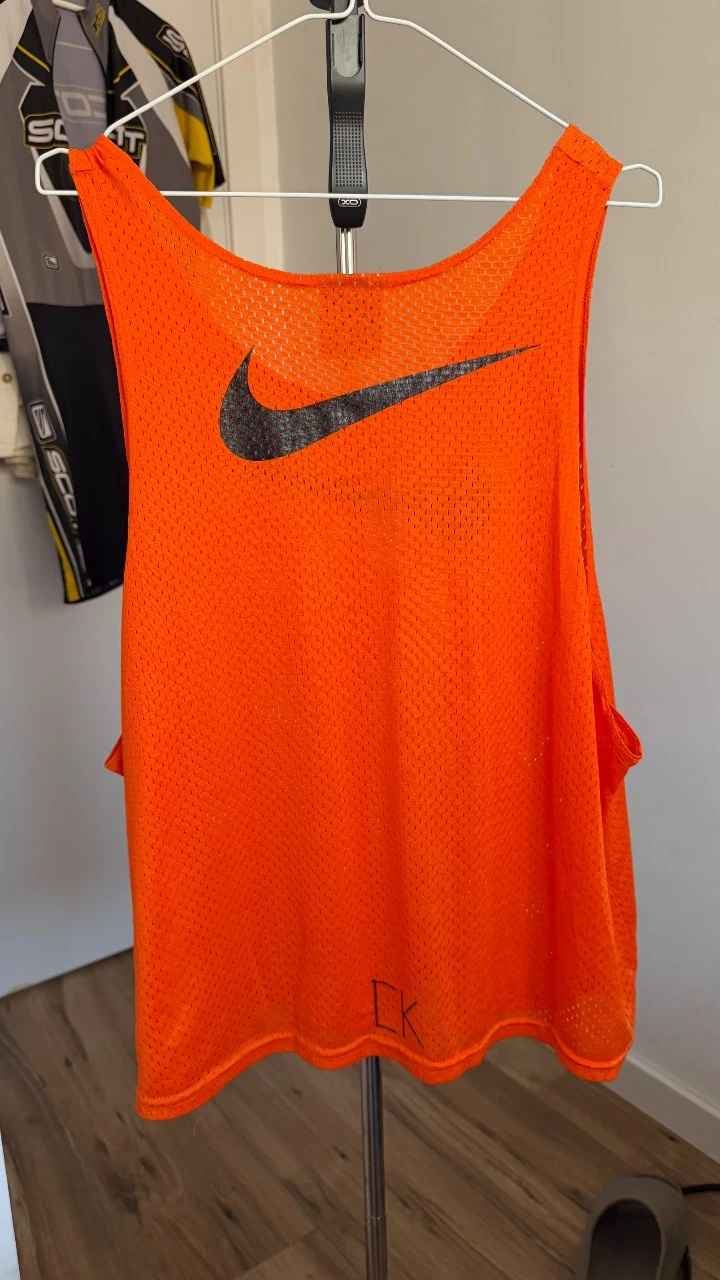 Camiseta de tirantes Nike vintage laranja oversize – photo 4